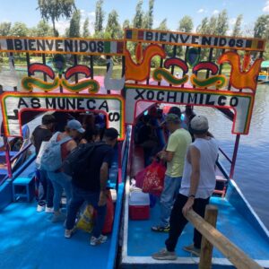 Transporte a la isla de las muñecas